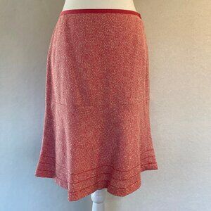 Ann Taylor Petites Wool Herringbone Skirt with Flare. Pink and Cream. Size 6P